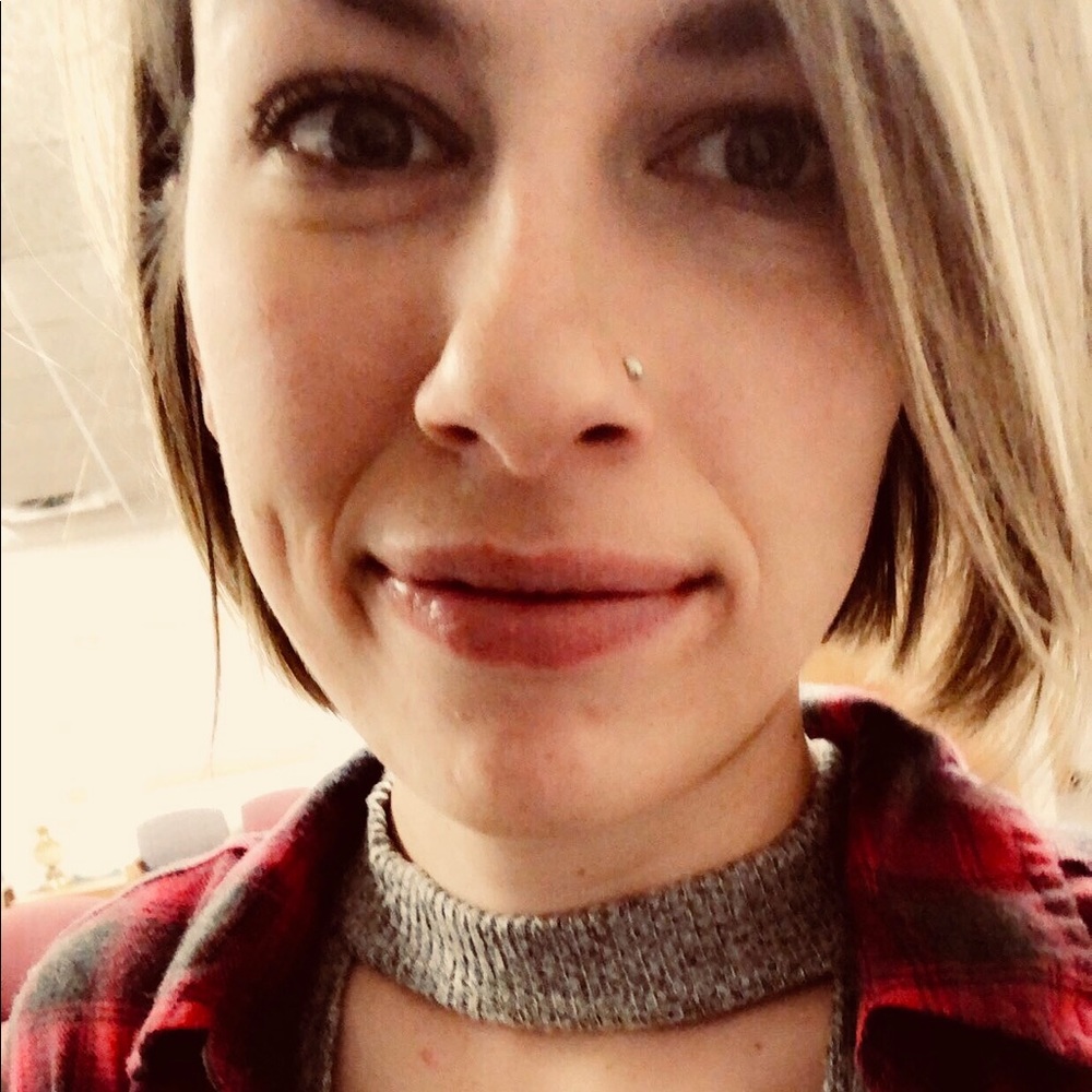 Meet your Posher, Jessica